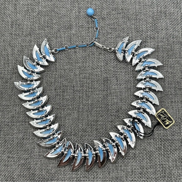 Antique Coro lucite blue necklace #99 - Picture 5 of 7